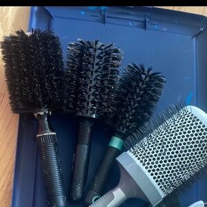 Round  Brush Set - Black and Gray used with love